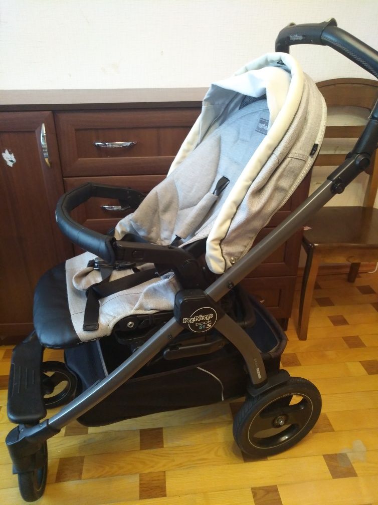 Коляска Peg Perego 3 в 1