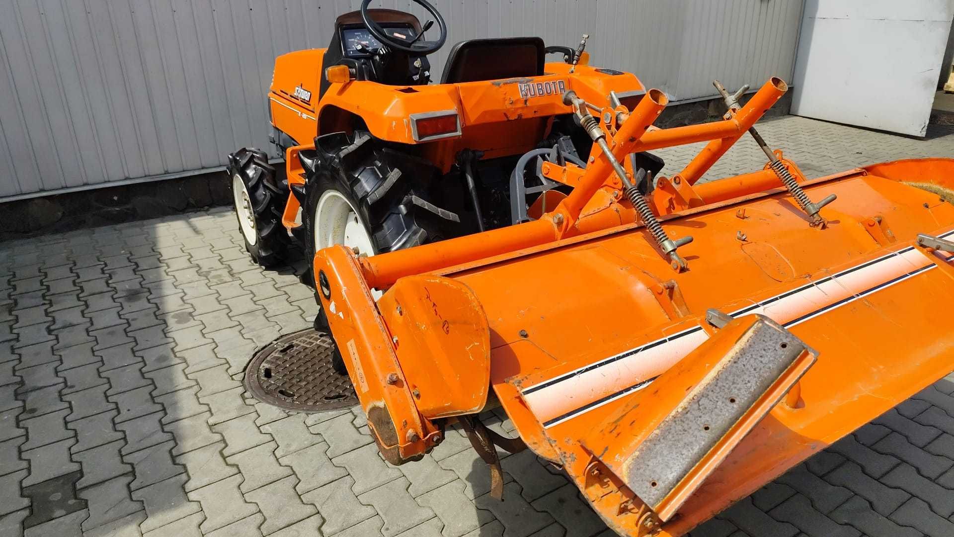 Japoński traktorek Kubota Saturn x20 glebogryzarka 4x4 20km