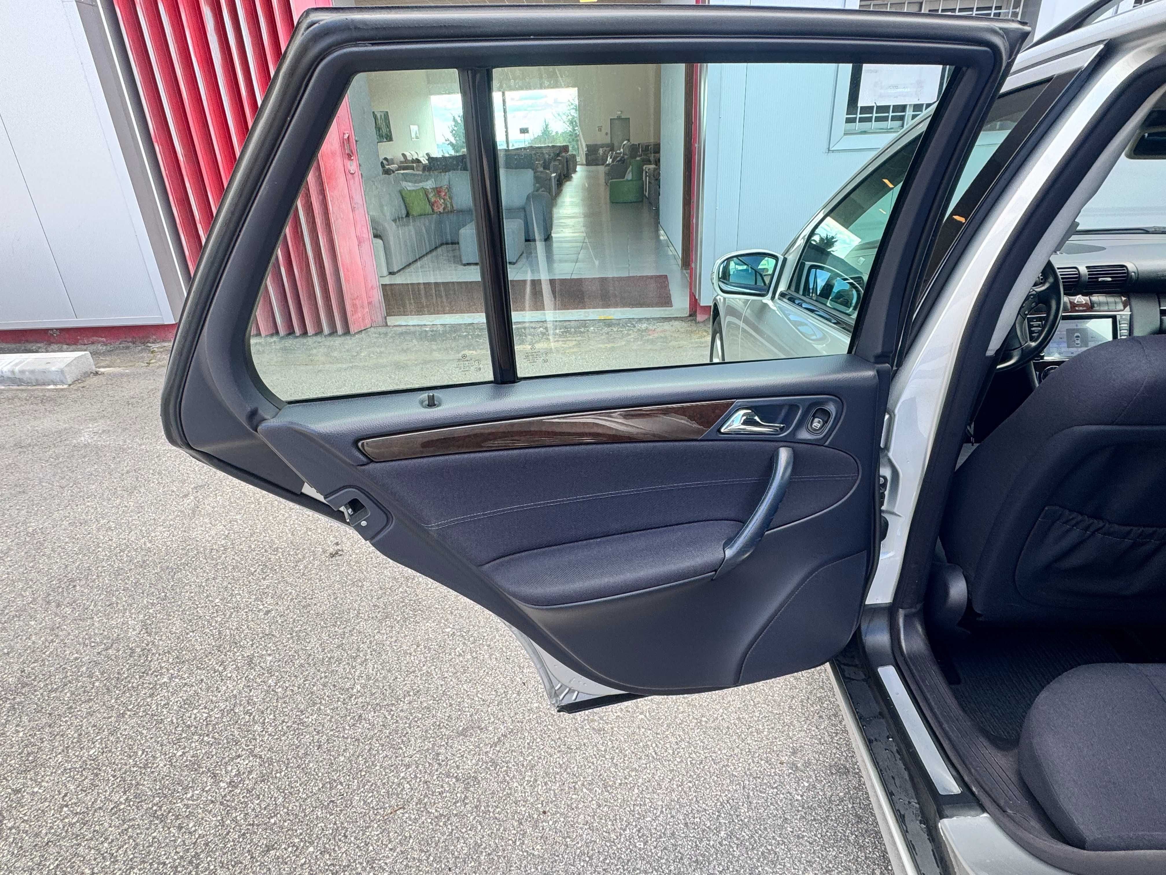 Mercedes Benz C220 (S203)