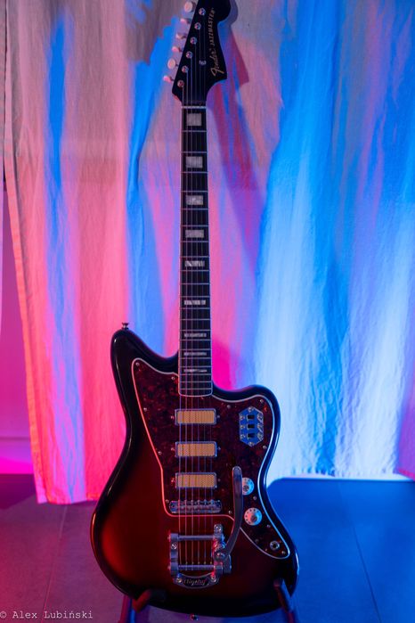 Fender Goldfoil Jazzmaster Bigsby - offsetowe cudo jak z Custom Shopu