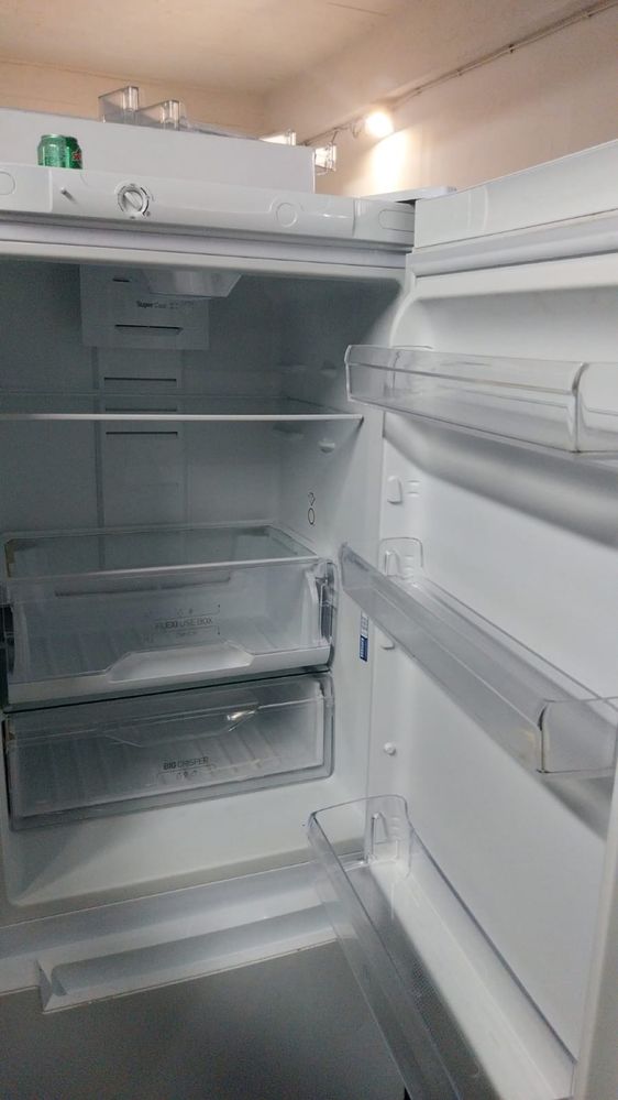 Frigorifico Indesit combinado branco