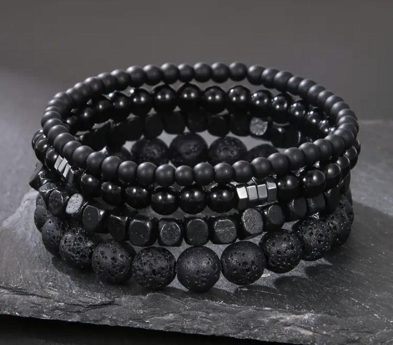 Чоловічі браслети з натурального каменю