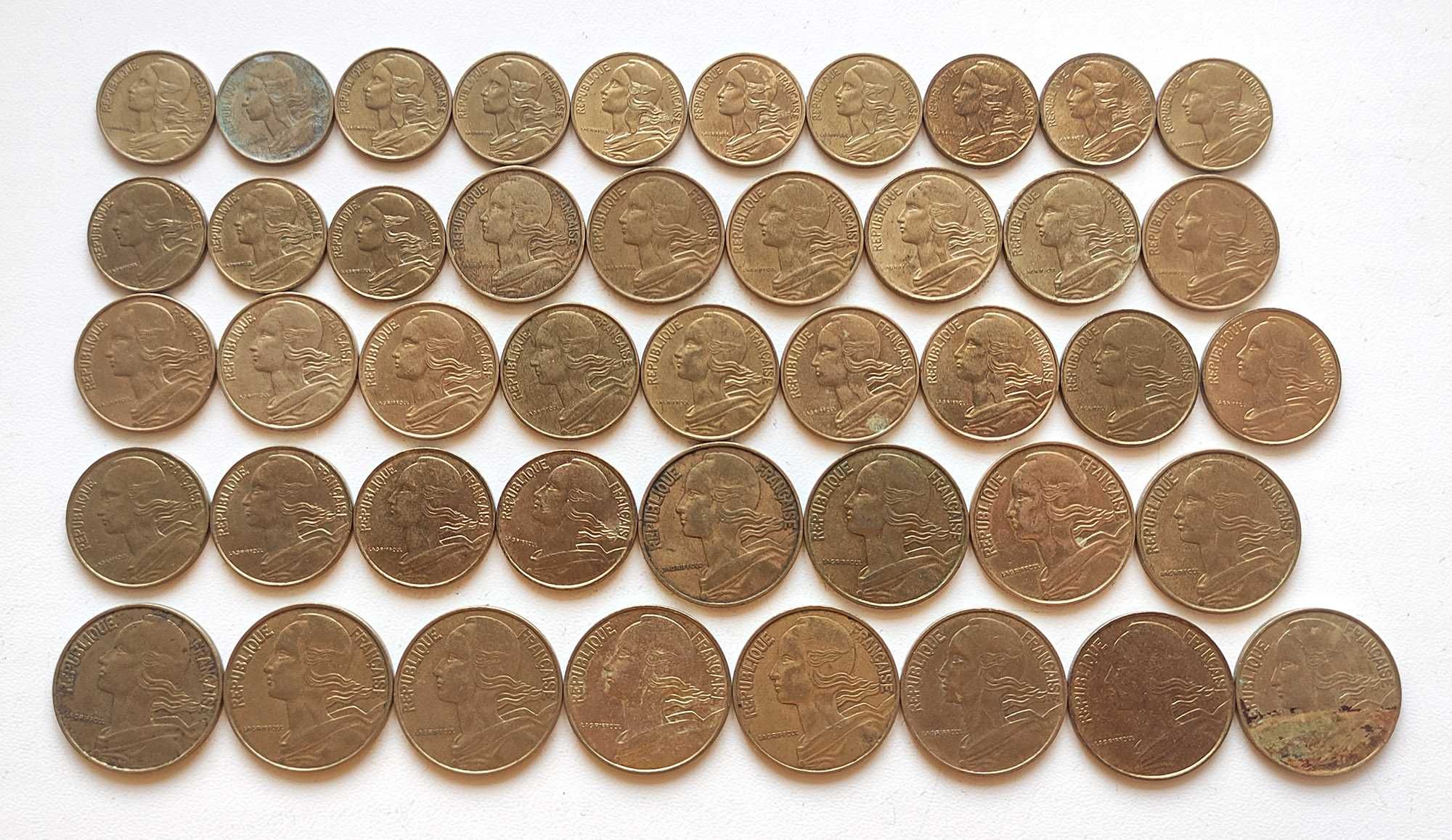 Монеты Франции, 5 10 20 сантимов, разных годов, 49 шт