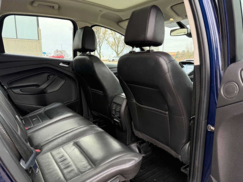 Ford C-Max Hybrid SEL      2016