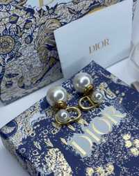 Сережки в стилі Dior кульчики діор