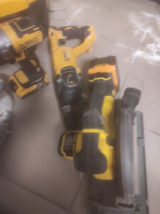 Zestaw narzędzi DeWalt całość