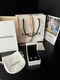 Pandora срібні сережки гвоздиком