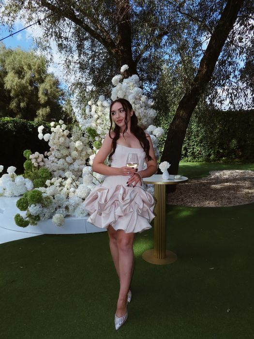 Сукня бежева Jacqler