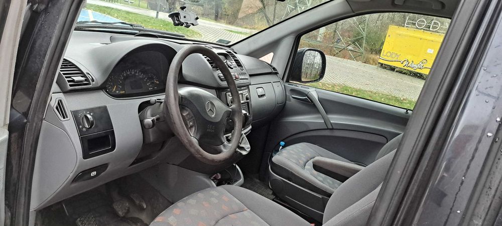 Mercedes Vito Karawan pogrzebowy