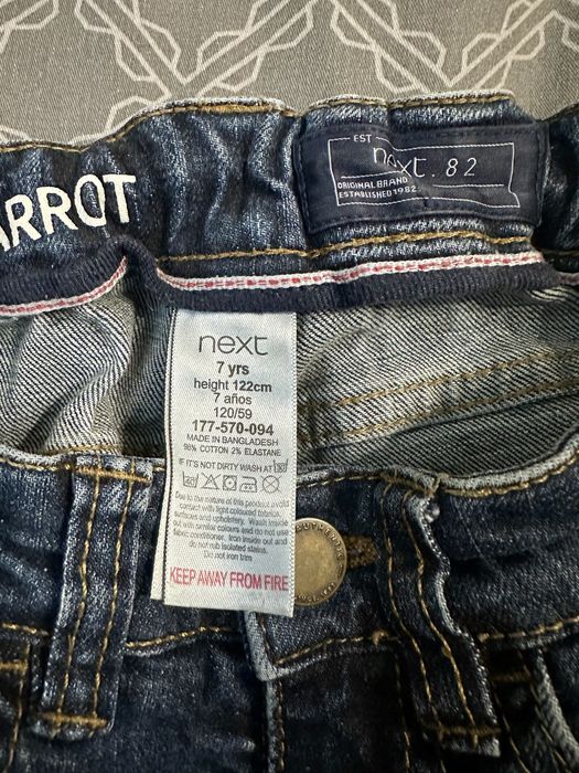 Джинси next 122см