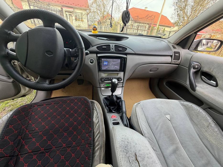 Продам Лагуну 2002