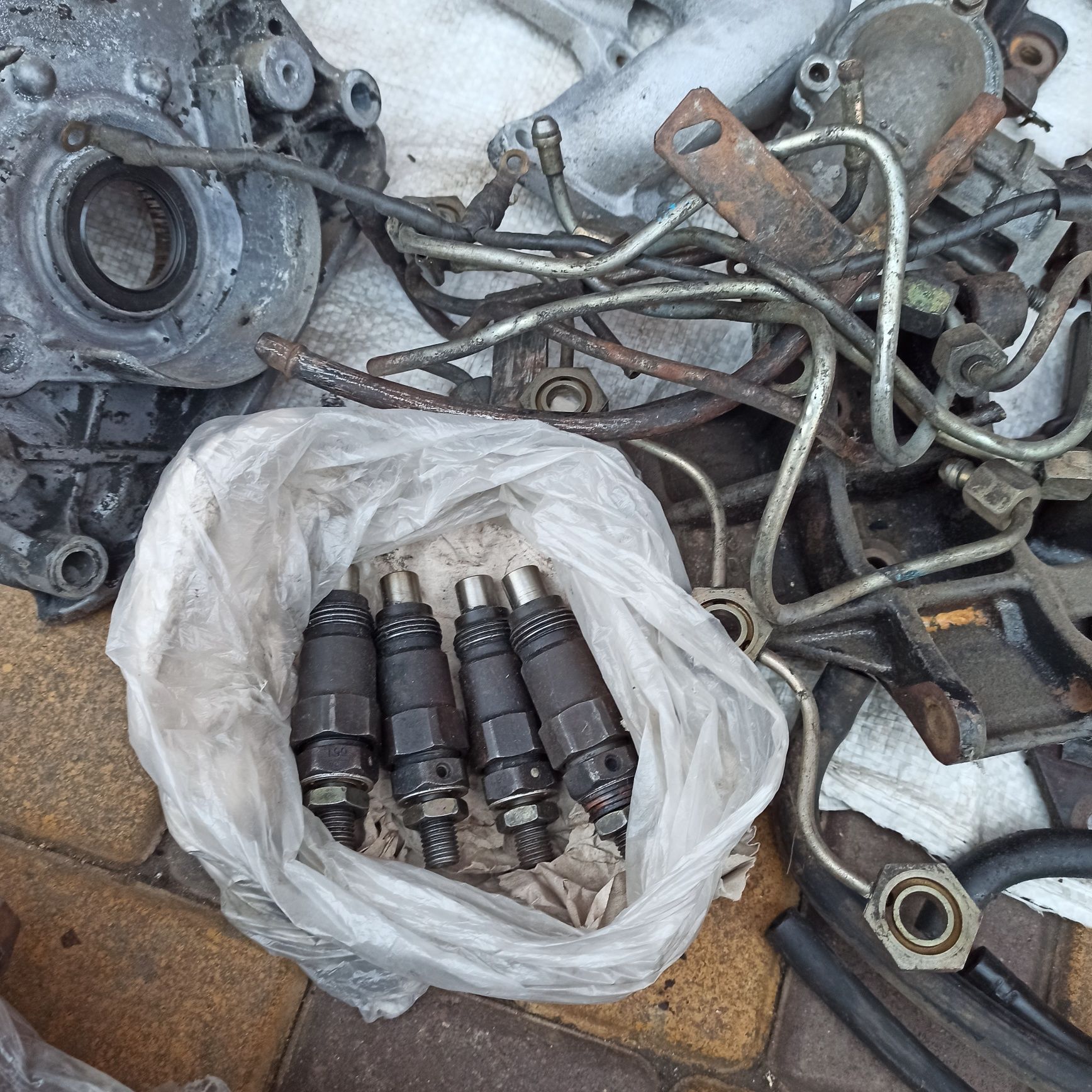 Запчасти Mazda E 2200