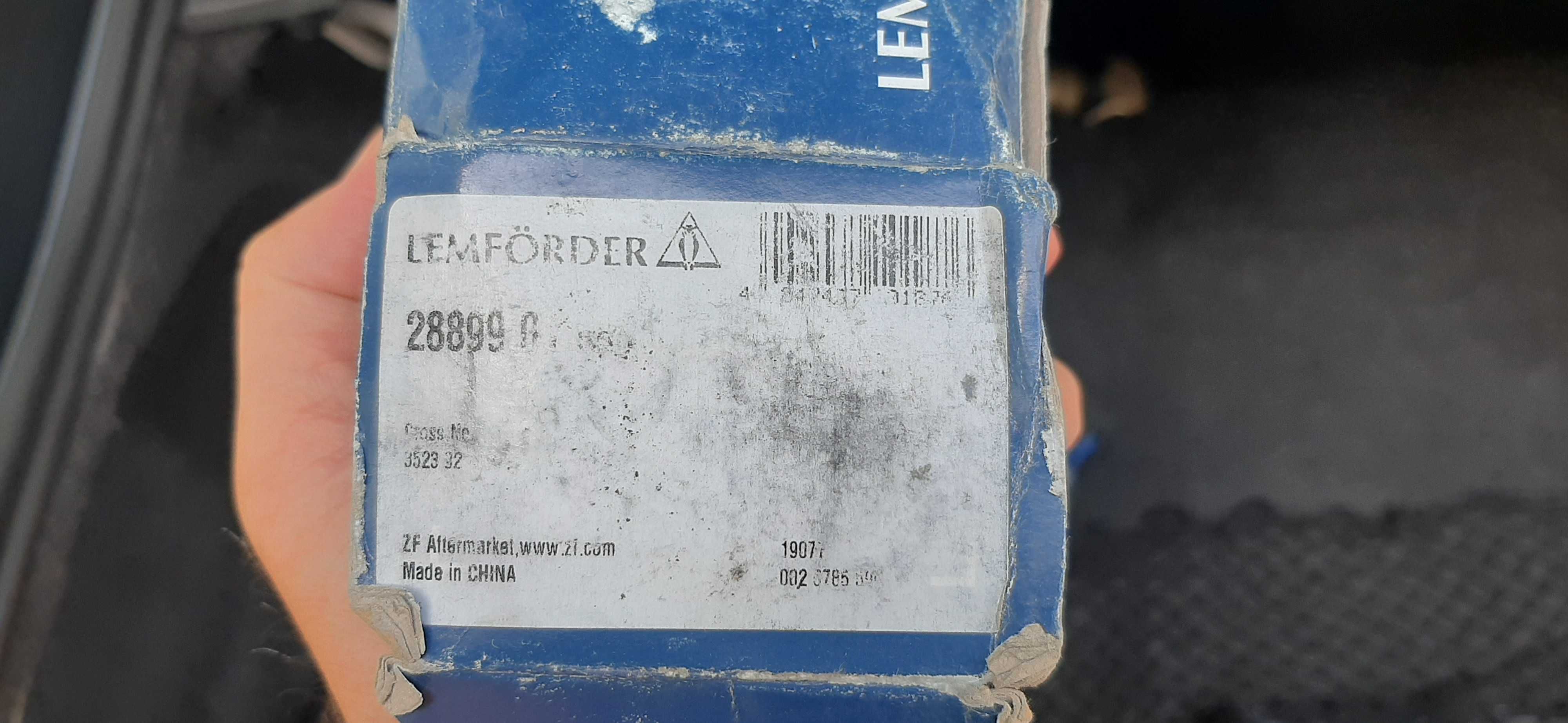 Продам сайлентблоки Lemforder переднего нижнего рычага Пежо, Ситроен