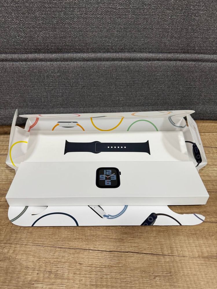 apple watch SE 2 44mm