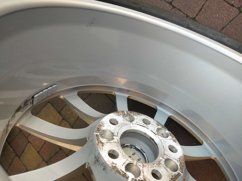 3388. Alufelgi 17" Audi A4 B8 B9 A6 C7 C8 oryginalne 5x112 7.5J ET36