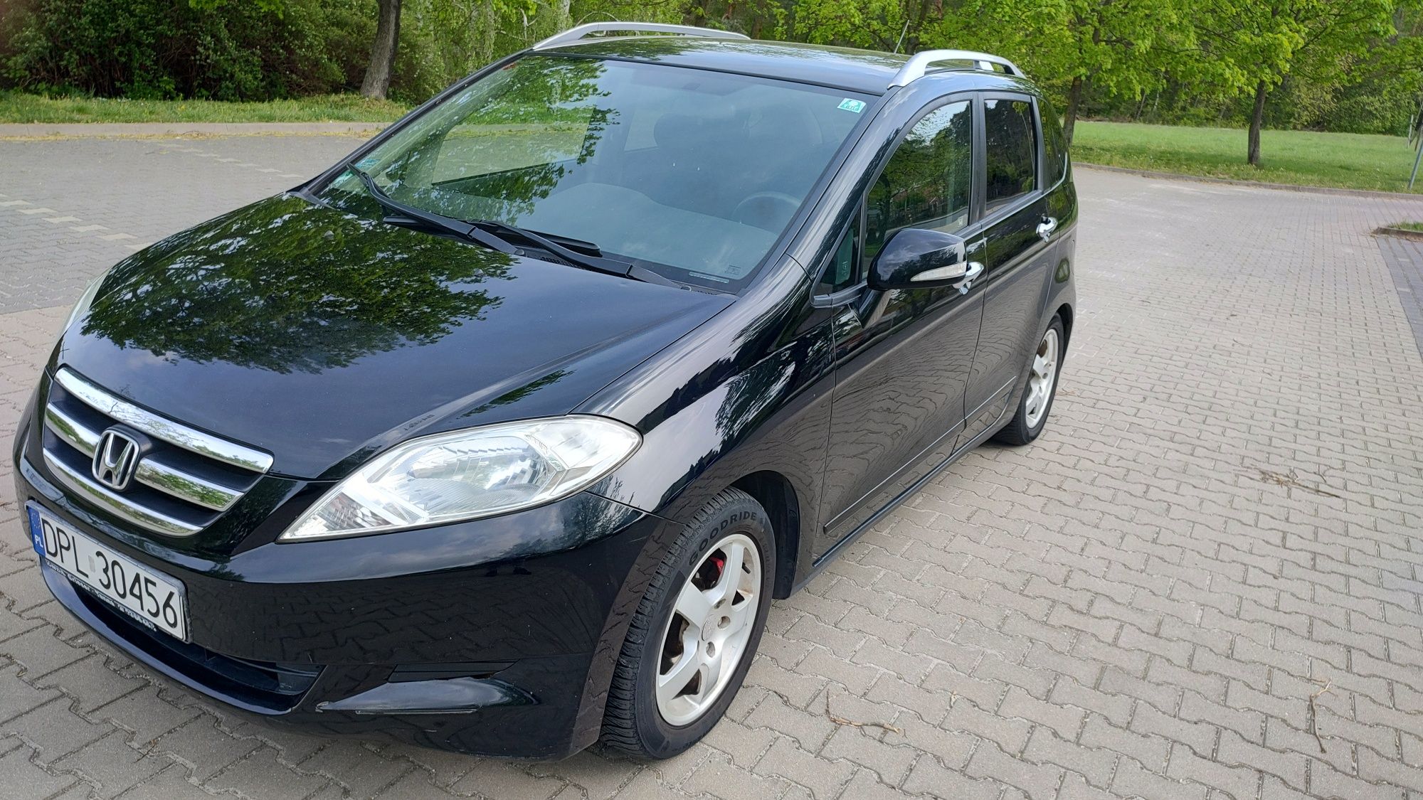 Honda FRV 1.7 Benzyna