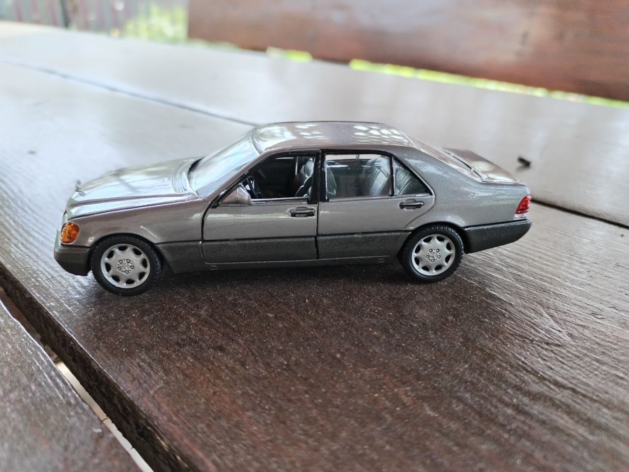 Моделі Schabak Mercedes W140 S600 1:43