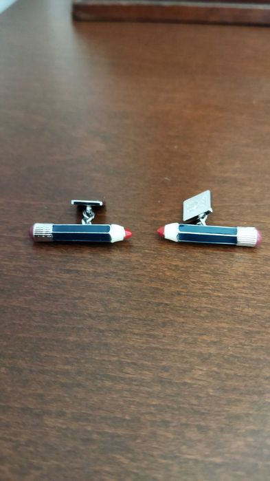 Botões de Punho  -  Purificacion Garcia