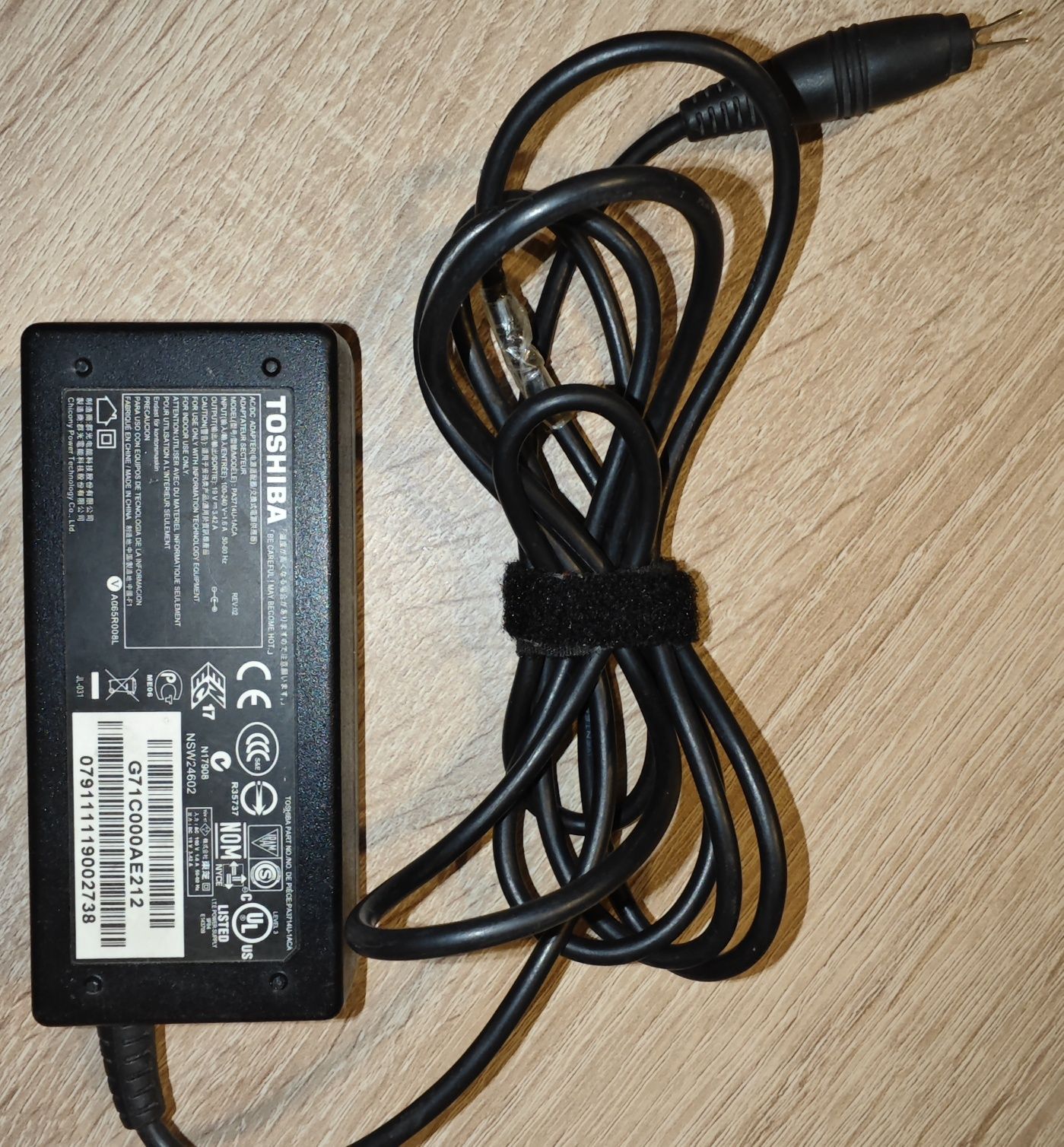 Ładowarka Do Laptopa Toshiba