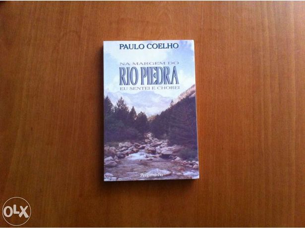 Livro na Margem do Rio Pedra eu sentei e chorei de Paulo Coelho
