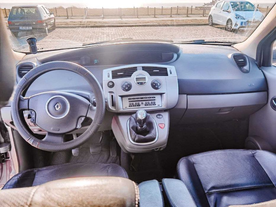 Renault Scenic II 1.5dci 105 cv