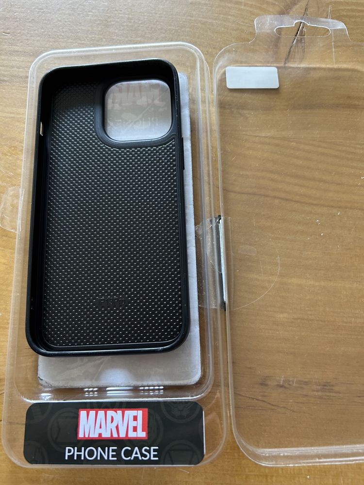 Etui na IPhone 13 pro Marvel oryginał Polski producent