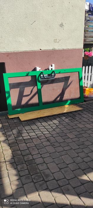 Sprzedam drzwi aluminiowe