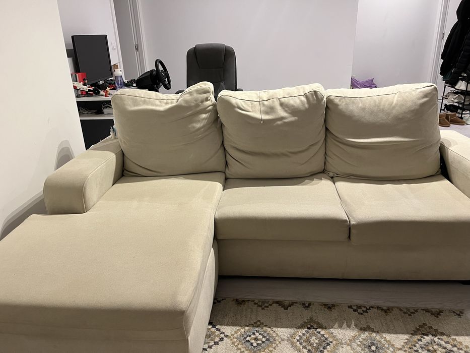 Sofa com chaise longue