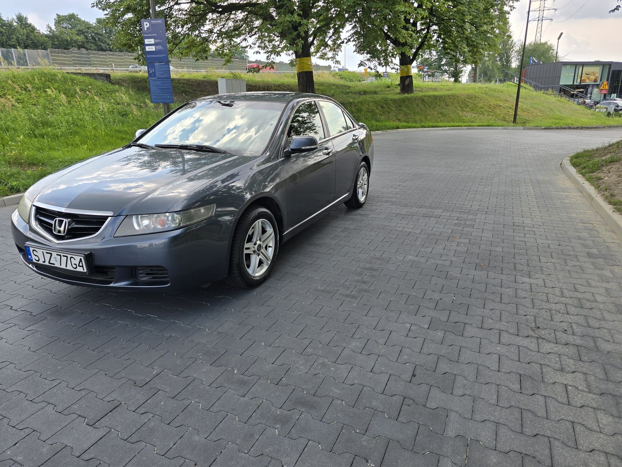 Sprzedam Honda Accord 2.0 LPG 2004 rok