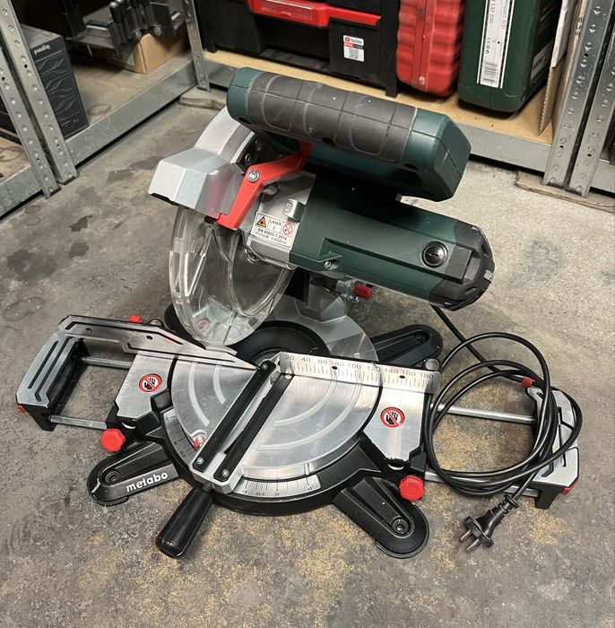 Metabo KS 216 M Ukośnica