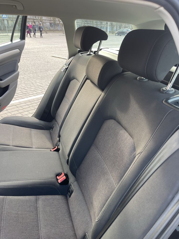 Продам volkswagen passat пасат б8