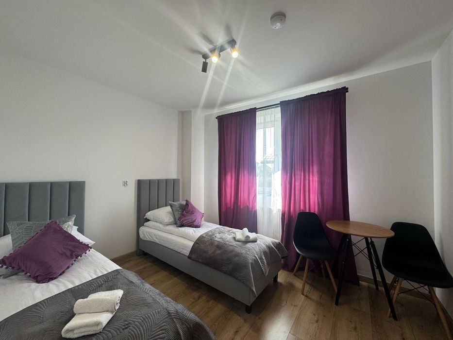 Nowoczesne Apartamenty w Piotrowicach – Wynajmij Komfort na Poziomie!