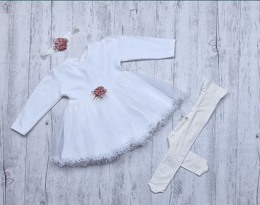 Sukienka do chrztu r 86 bawelniana, biel śmietankowa z tiulem
bawelnia