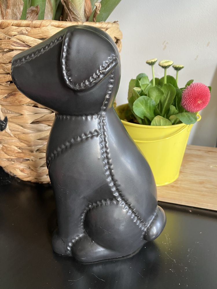 Figurka piesek 23 cm