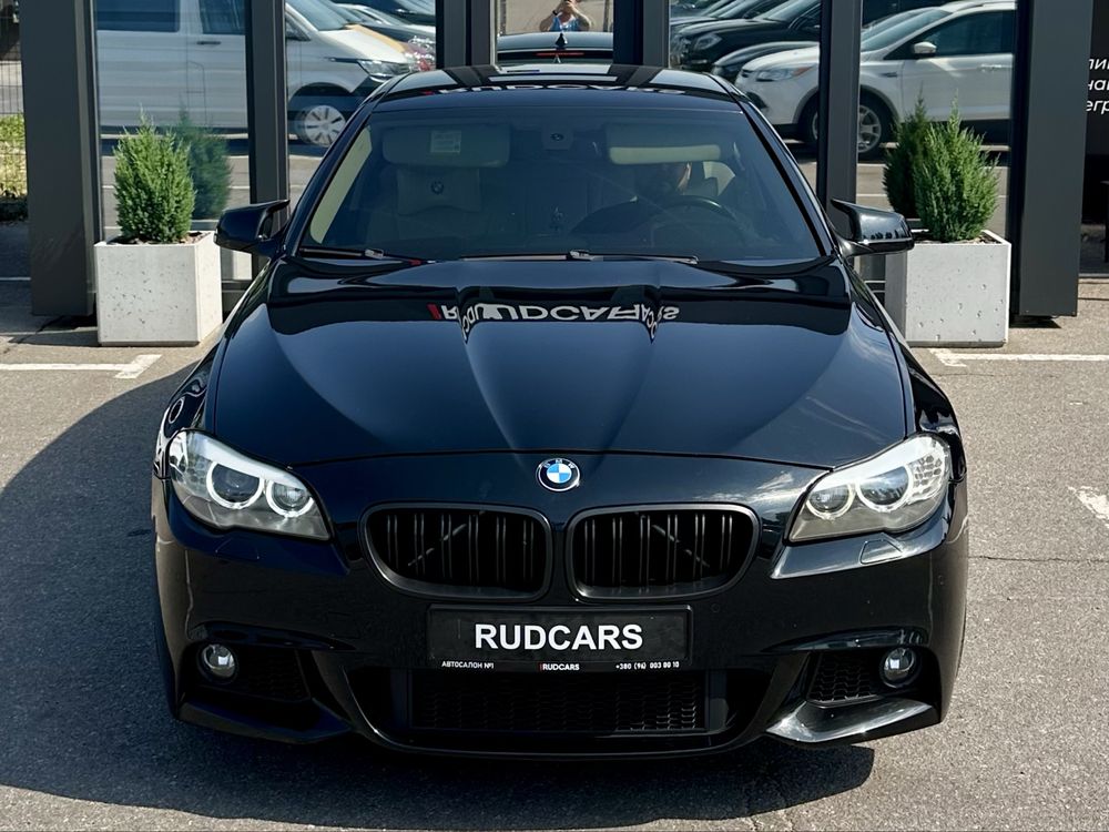 BMW 523i F10 2010рік.