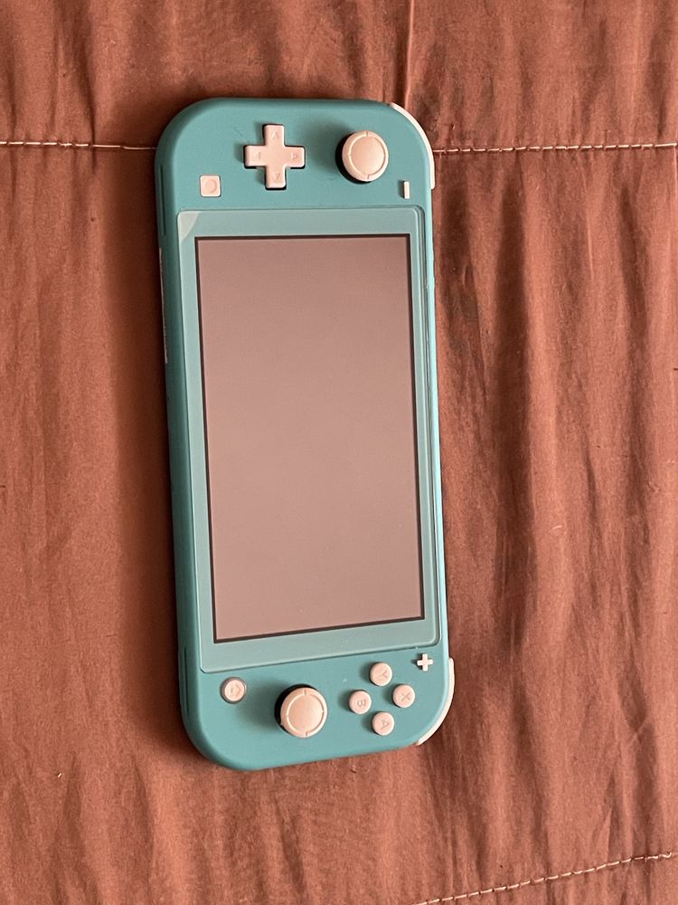 Nintendo Swich Lite + Pokemon