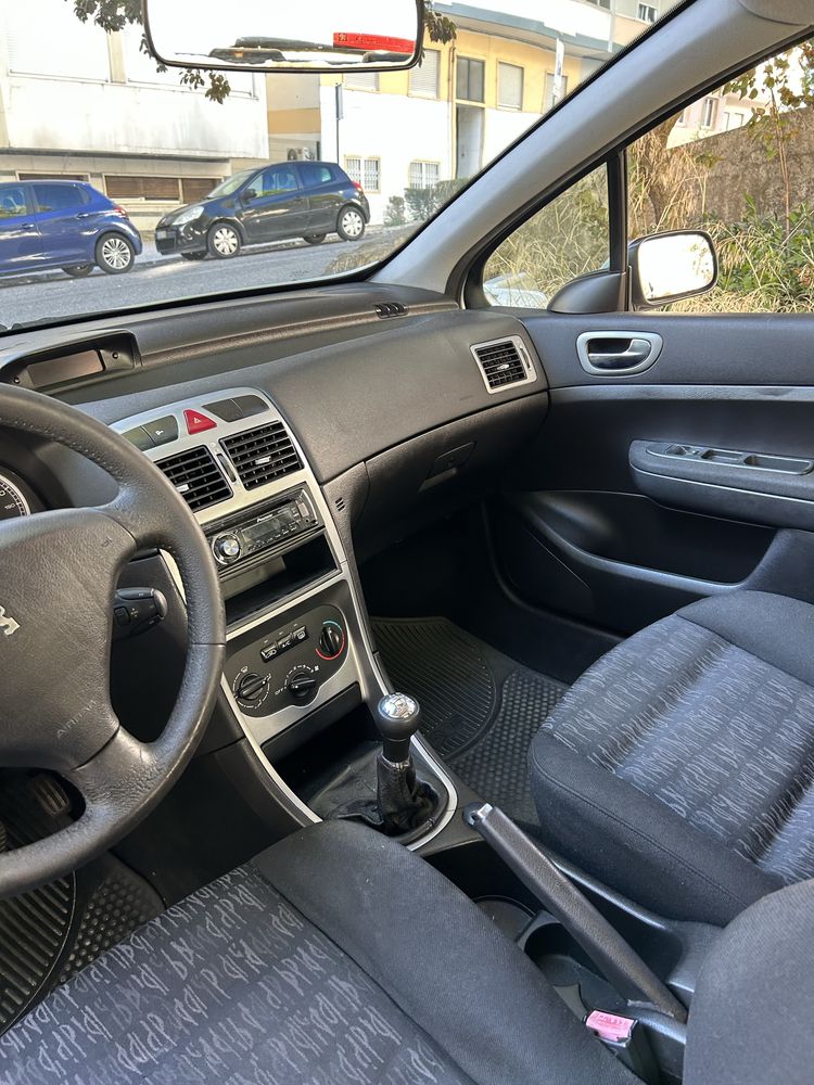 Peugeot 307 (leia a descrição)