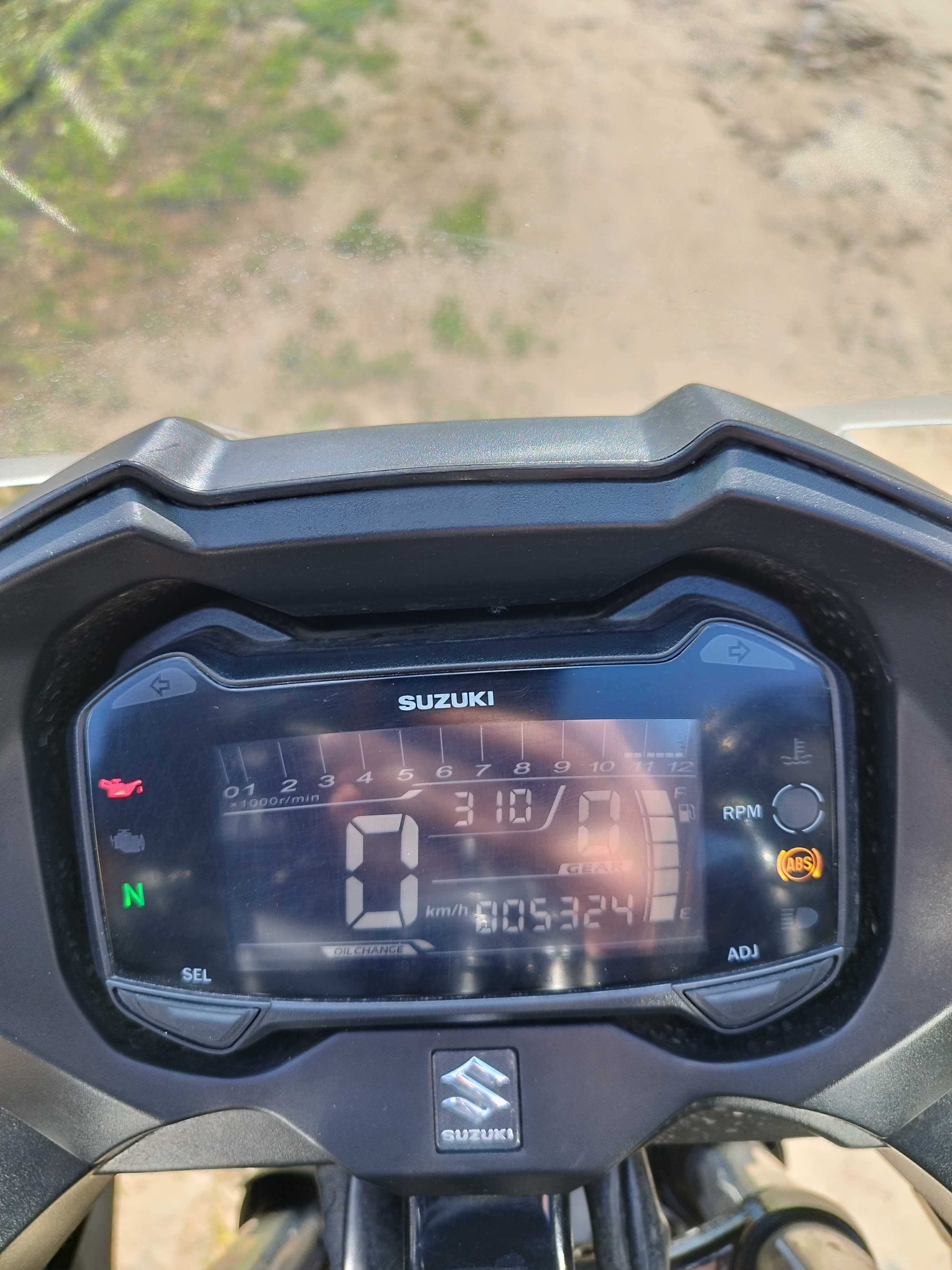 Suzuki GSX250R 2023 ABS