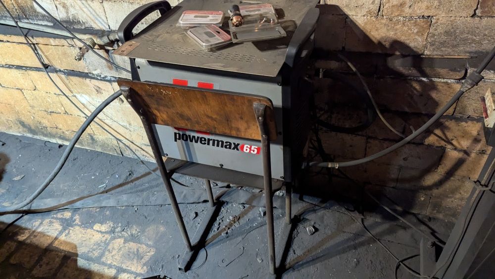 Плазморіз чпу станок плазмової різки металів Hypertherm powermax 65