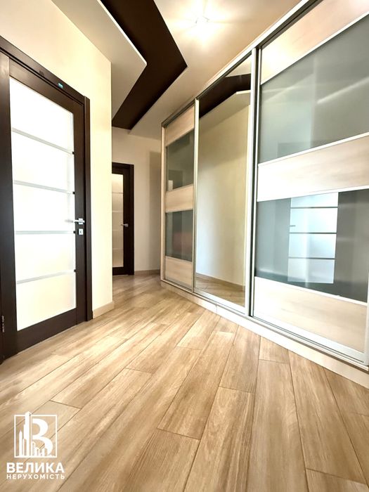 Продаж великої «євро трійки» 74м² газ ЖК Молодіжне містечко Крюківщина