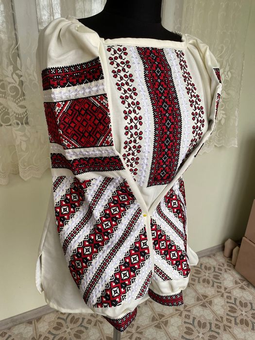 Розпродаж вишиванок від вишиванки