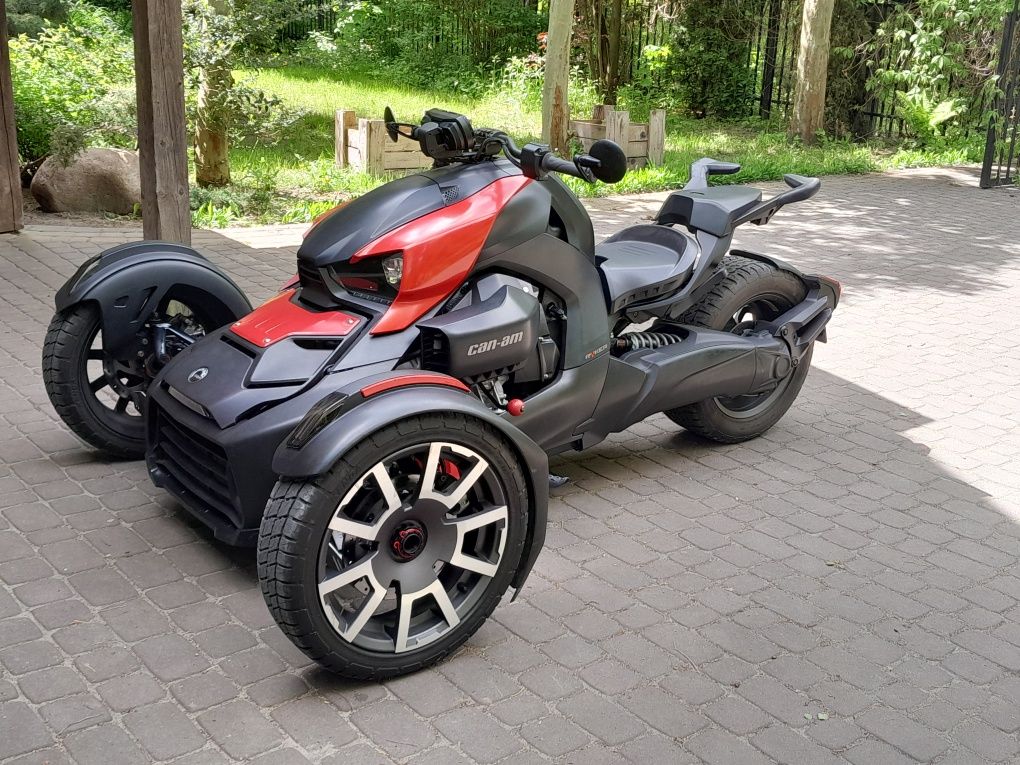 Sprzedam can am ryker 900