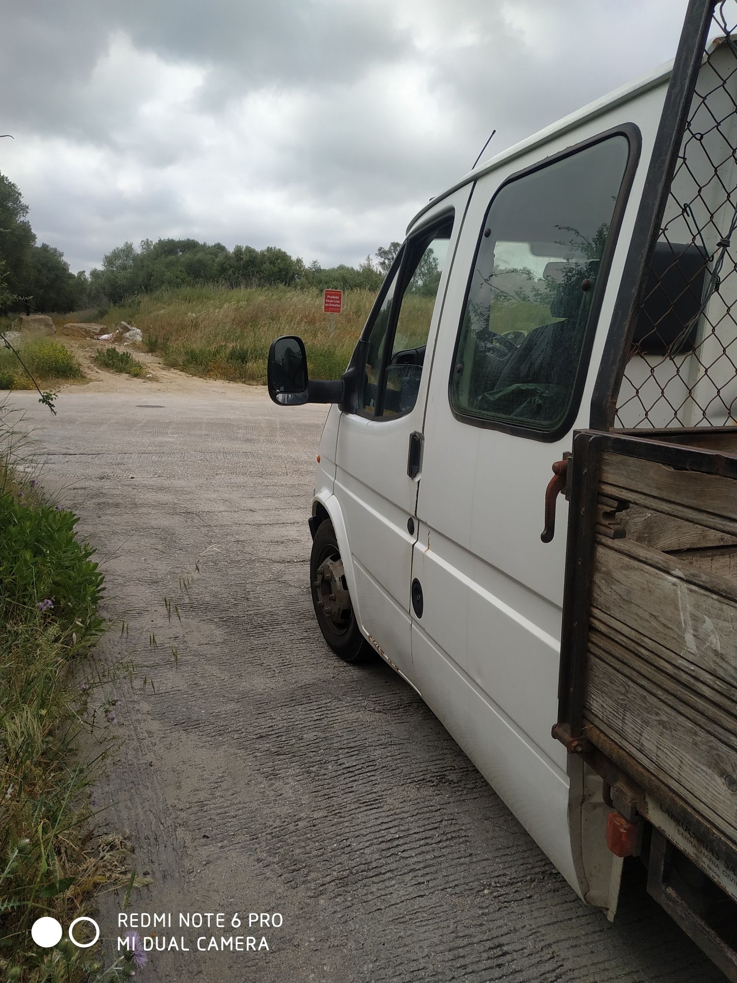 Ford Transit caixa aberta