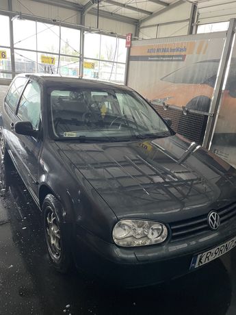 Volkswagen Golf IV