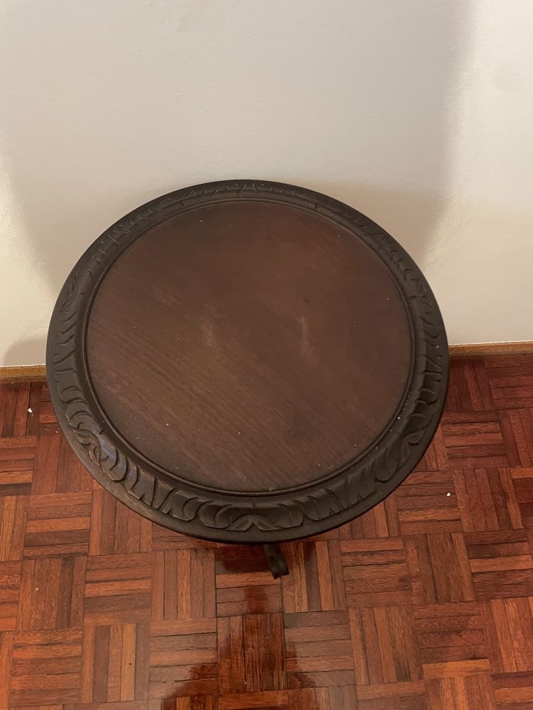 mesa de apoio de madeira