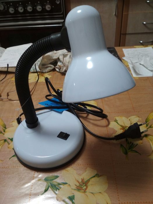 Светильник настольный acento