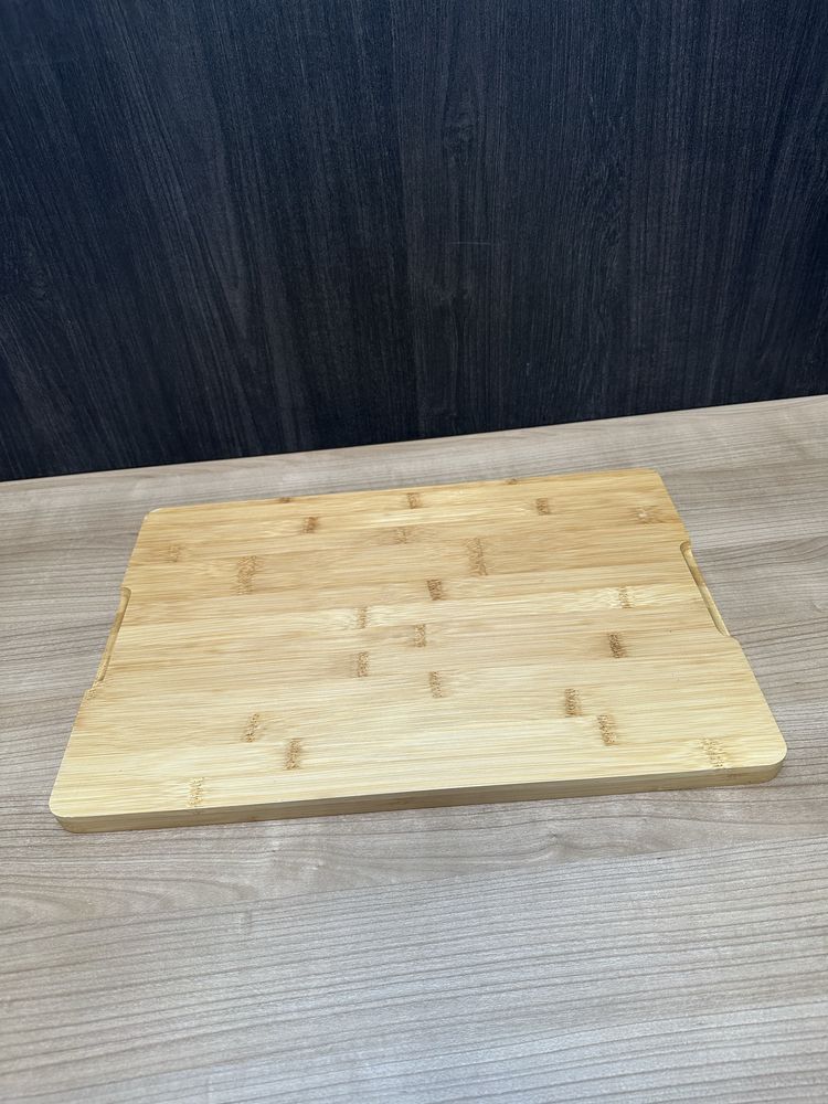Deska do krojenia z organicznego bambusa Premium marki Harcas 45x30