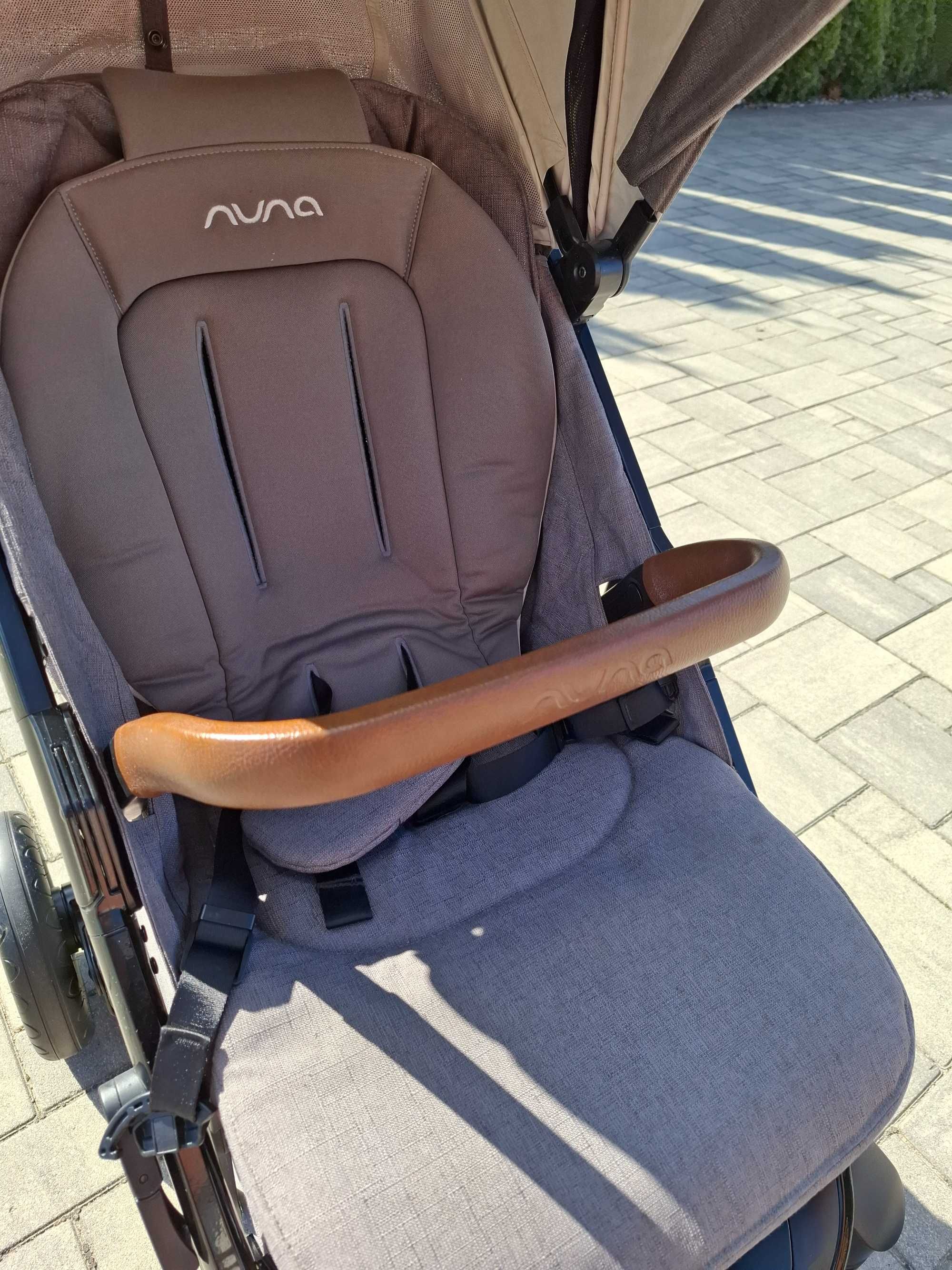 Wózek spacerowy Nuna