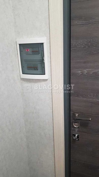 Продаж 1 К квартири ст.м. Героїв Дніпра