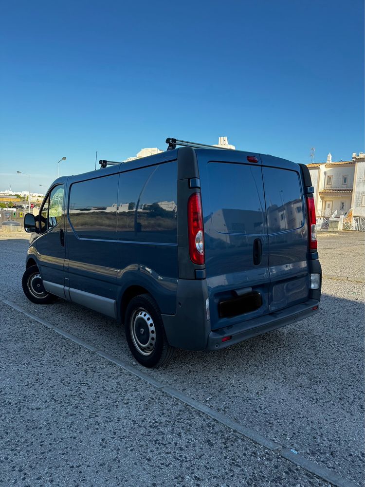 Renault trafic 2.0 L1